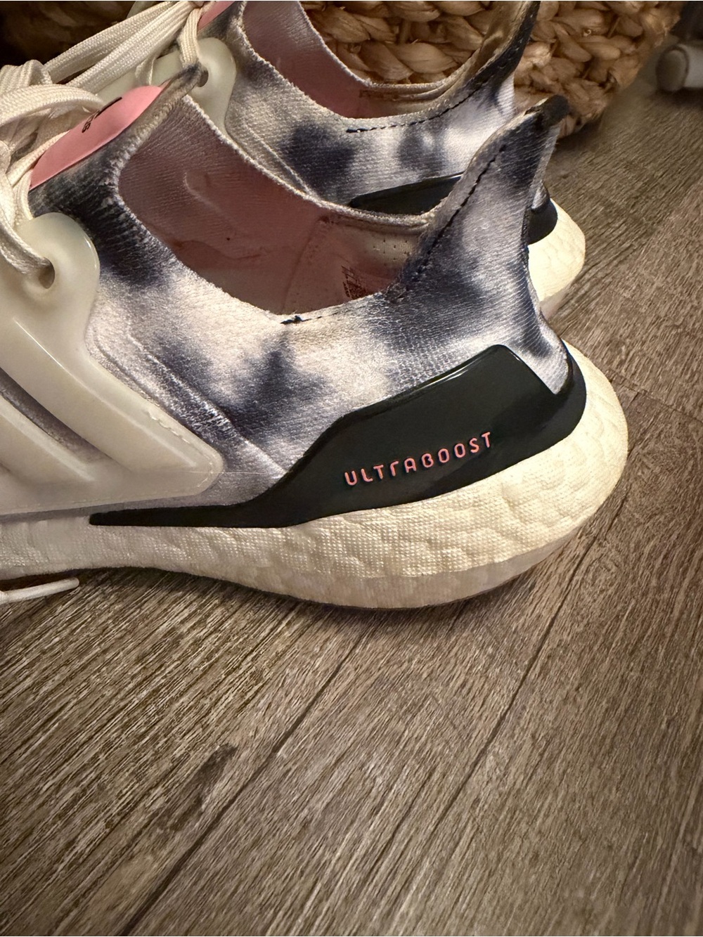 Adidas Ultraboost 22 Tie-Dye Running Shoes | Women’s 9 - Picture 5 of 15